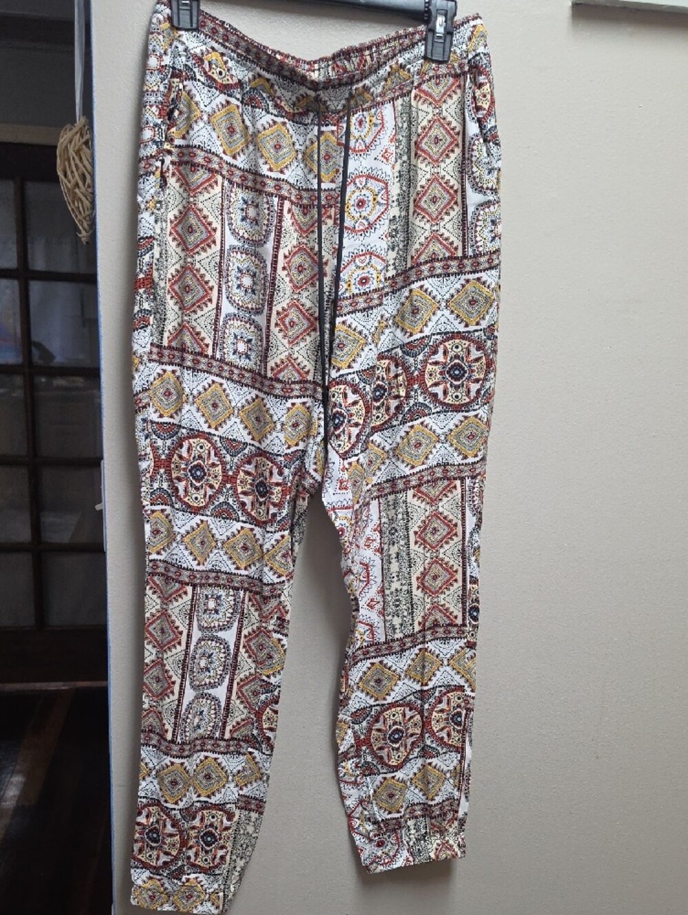 BCBGeneration White Multi-Print Drawstring Track Pants - Picture 2 of 8